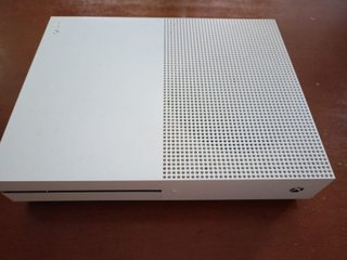 Xbox One 1TB Blanca