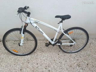 Bicicleta Btwin bianca da donna