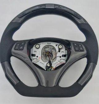 Volante en carbono BMW aplica series E90 E91 E93