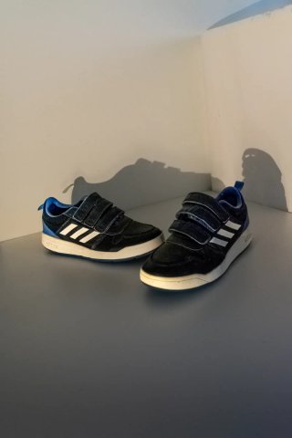 Zapatillas Adidas niño velcro azul/negro T38