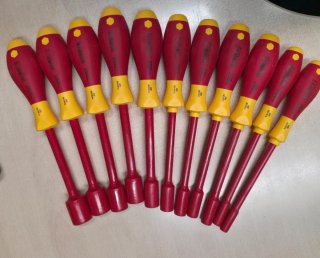 Set de 11 Destornilladores de Vaso aislados Wiha