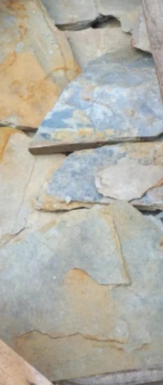 Piedra en lascas para decoración