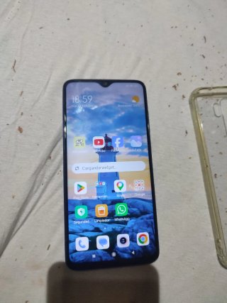Xiaomi Redmi 8 Pro sin cargador no negociable