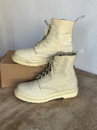 Botas Dr. Martens Piel Suave Beige