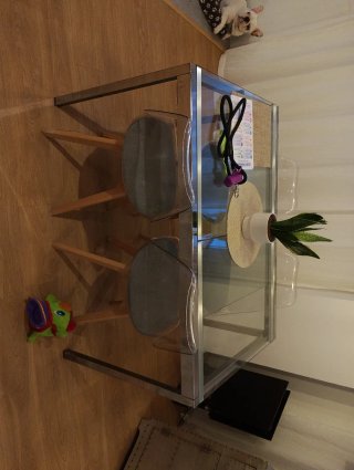 Mesa de Comedor de Cristal y Metal