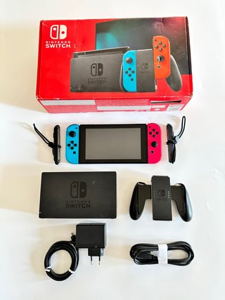 Nintendo Switch Blu-Rosa Completa con scatola