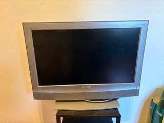 Televisor Sony Plateado