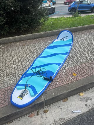 Tabla de surf hinchable con accesorios