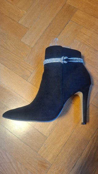 Botines tacón 10cm negros T.38
