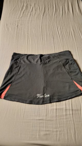 Falda pádel Varlion con pantalón corto