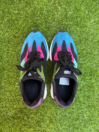 Deportivas New Balance Multicolor Talla 39