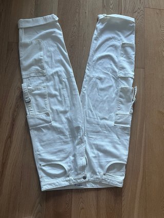 Pantalón cargo ancho blanco
