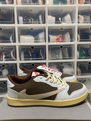 Zapatillas Marrón y Blanco