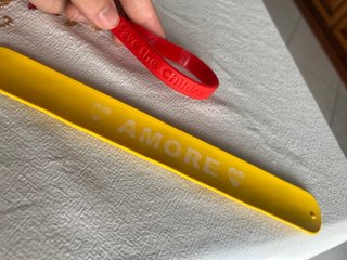 Braccialetti Save the Children e Amore