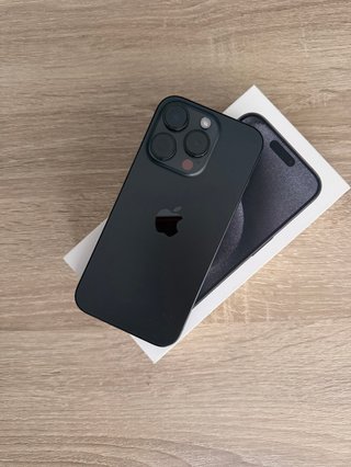 iPhone 15 Pro 256GB Titanio Negro – Impecable