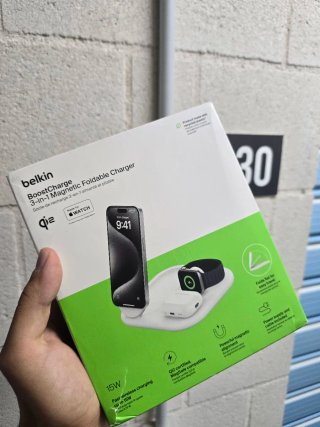 Cargador Belkin 3 en 1 Magnético Plegable Nuevo