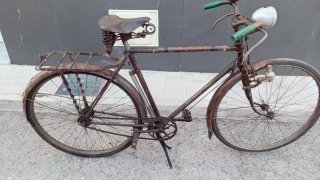 Bicicleta Antigua de Paseo