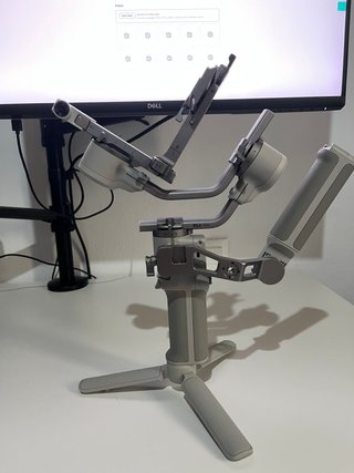 Estabilizador DJI RS4 Mini Combo