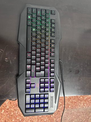 Teclado Gaming Trust con Iluminación