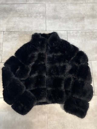 Chaqueta de Pelo Sintético Negra