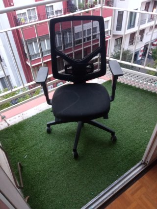 Silla de estudio negra