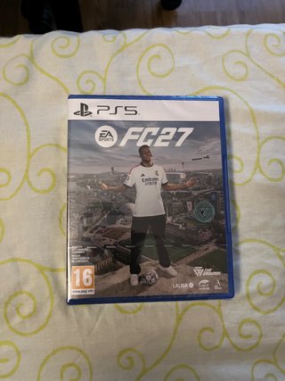 EA Sports FC 27 para PS5 sin estrenar