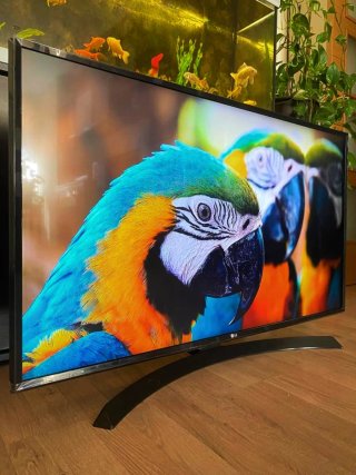 Como nuevo - Smart TV 43 pulgadas 4K HDR10
