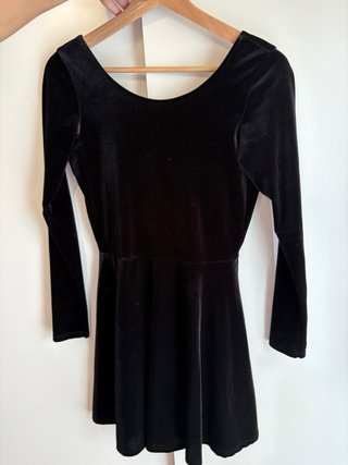 Vestido de terciopelo negro