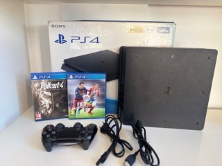 PS4 (PlayStation 4) 500GB con juegos