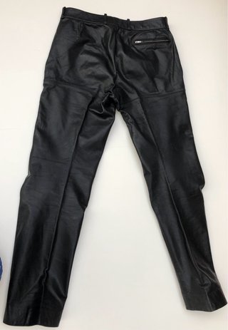 Pantalones de cuero negros