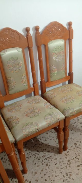 Set de 12 Sillas de Madera
