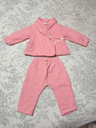 Conjunto rosa bebé Mayoral 6-9 meses