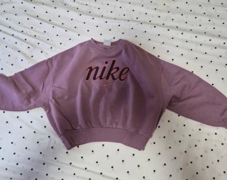 Sudadera Nike Morada