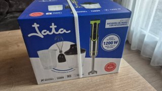 Batidora Jata 1200W con kit de Accesorios NUEVA