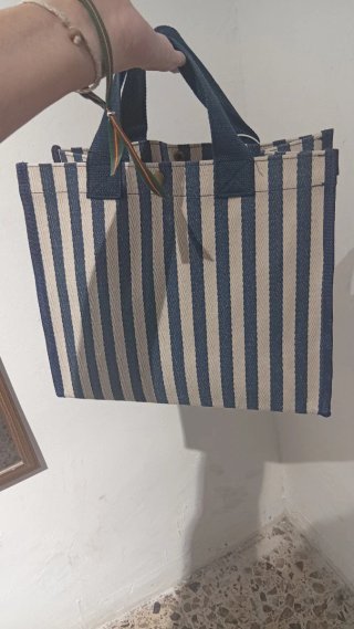 Bolso de mano lona rayas beige y azul