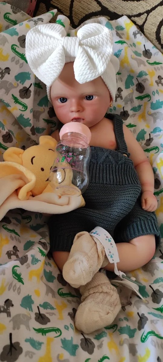 Reborn Niña completa silicona 42cm