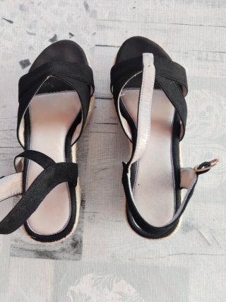 Sandalias esparto negras
