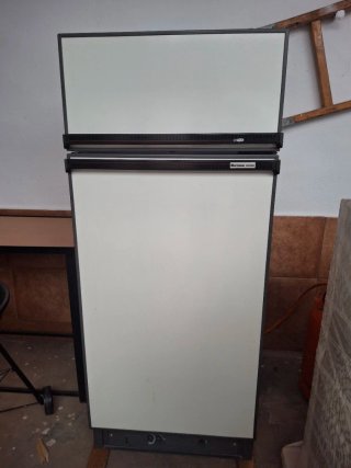Frigorífico de Gas Butsir 3500