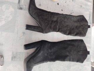 Botas de ante negras