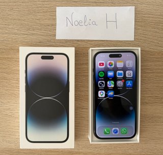 iPhone 14 Pro Negro 256GB + 5 Fundas