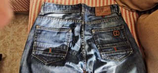 Fantástico jean Gucci Talla 42