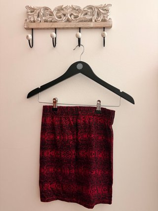 Minifalda Animal Print Roja y Negra