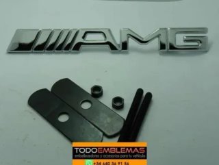 Logo de parrilla Mercedes AMG cromado