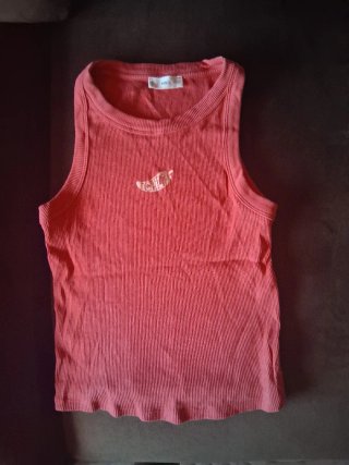 Camiseta sin mangas MNG rosa con estampado
