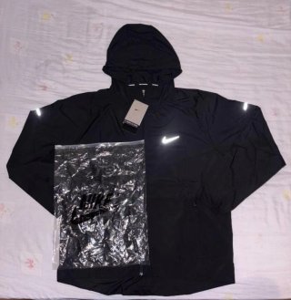 Chaqueta Nike Running Dri-Fit Negra