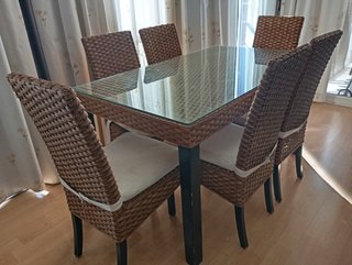 Mesa de Comedor masiza con 6 Sillas