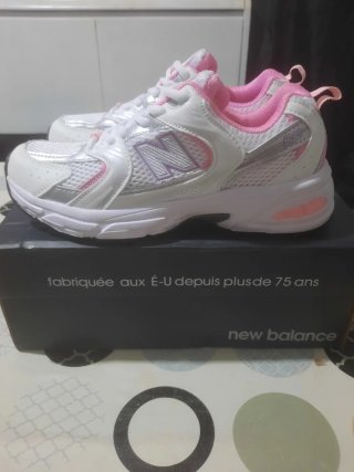 Zapatillas New Balance Rosa y Plata T.38