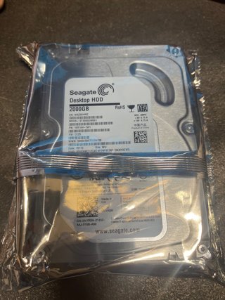 Disco Duro Seagate 2TB Desktop HDD