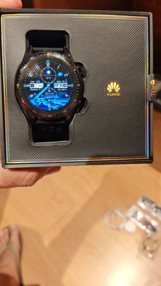 Huawei GT 2 Pro + Cargador + 2 Correas