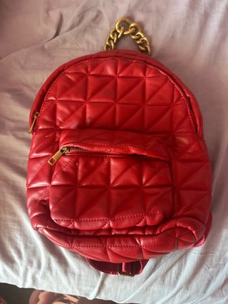 Mochila Zara Acolchada Cadena Dorada